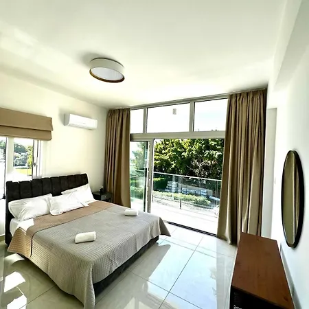 Apartment Seaside Bliss 1-bed Paphos