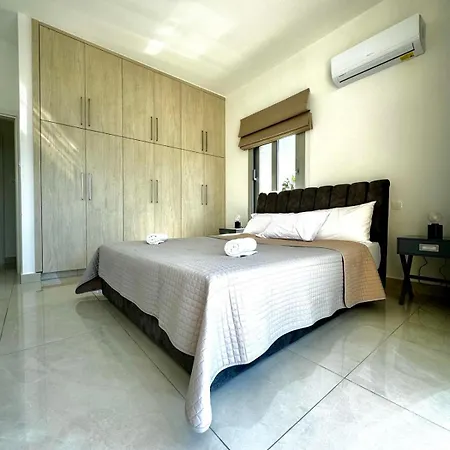 Apartment Seaside Bliss 1-bed Paphos