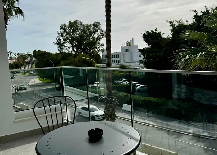 Apartament Seaside Bliss 1-bed Pafos